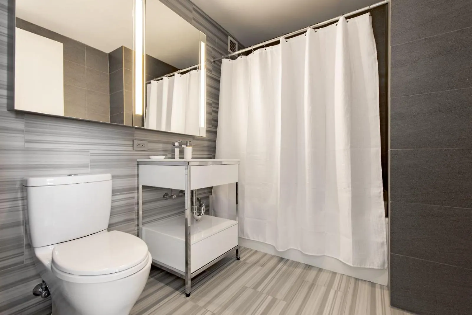 2 Beds 1,5 Bath Breathtaking Views Apartment New York United States